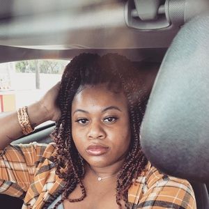 Meet your Posher, Brittney